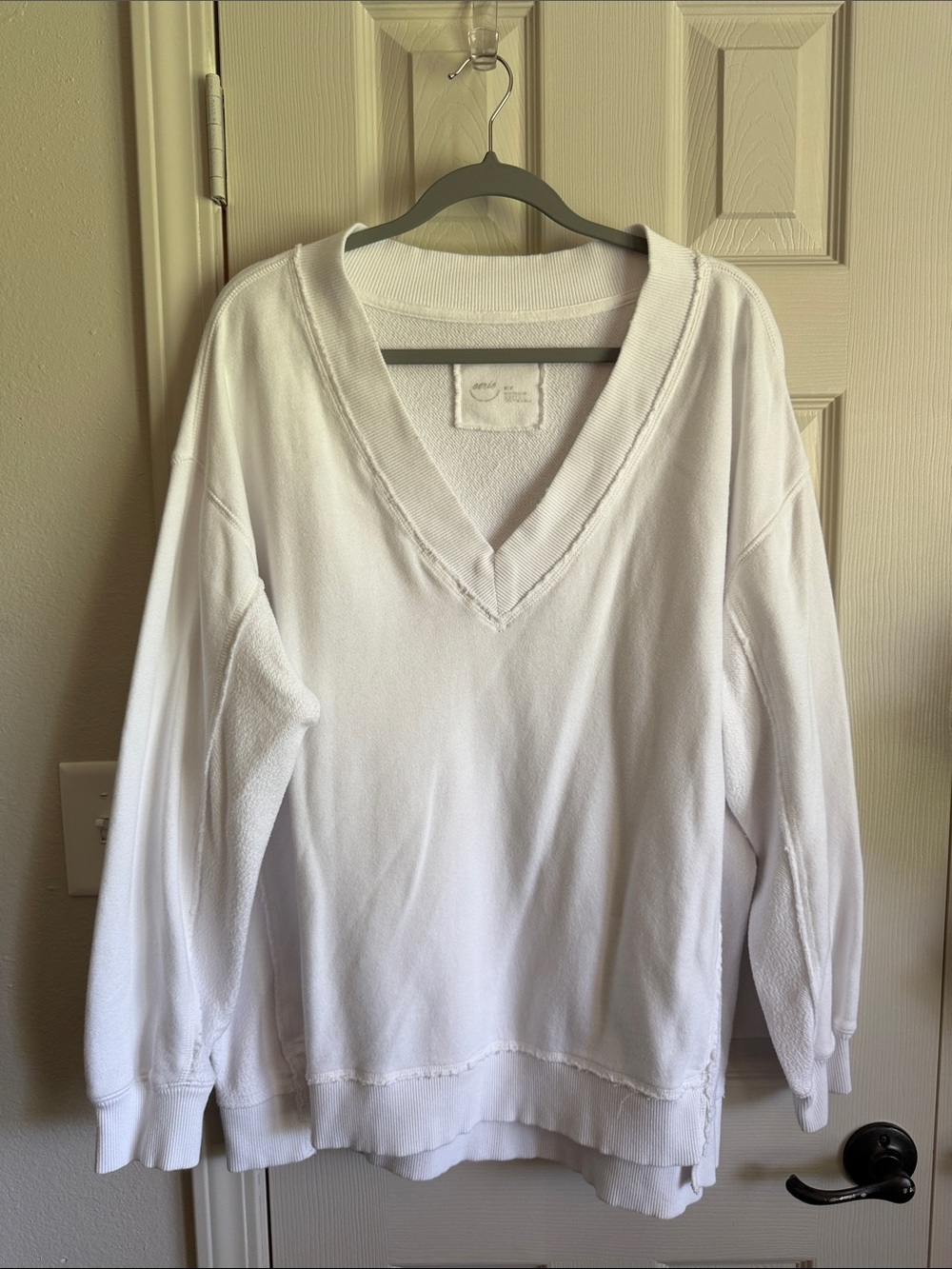 aerie Oversized White V-Neck Sweatshirt